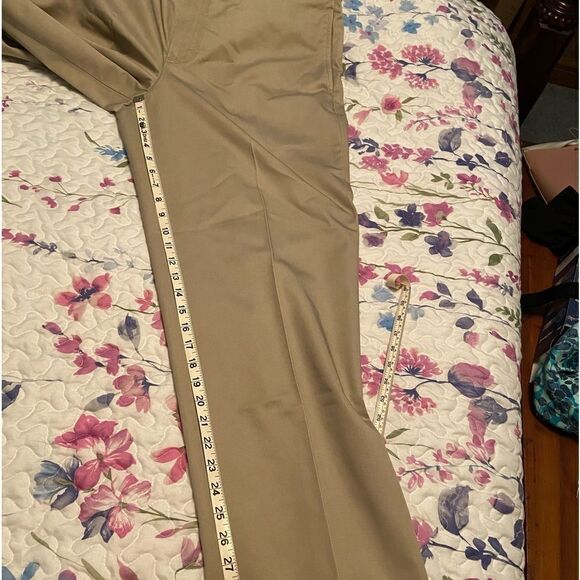 LLBean men’s trousers  - Picture 4 of 6